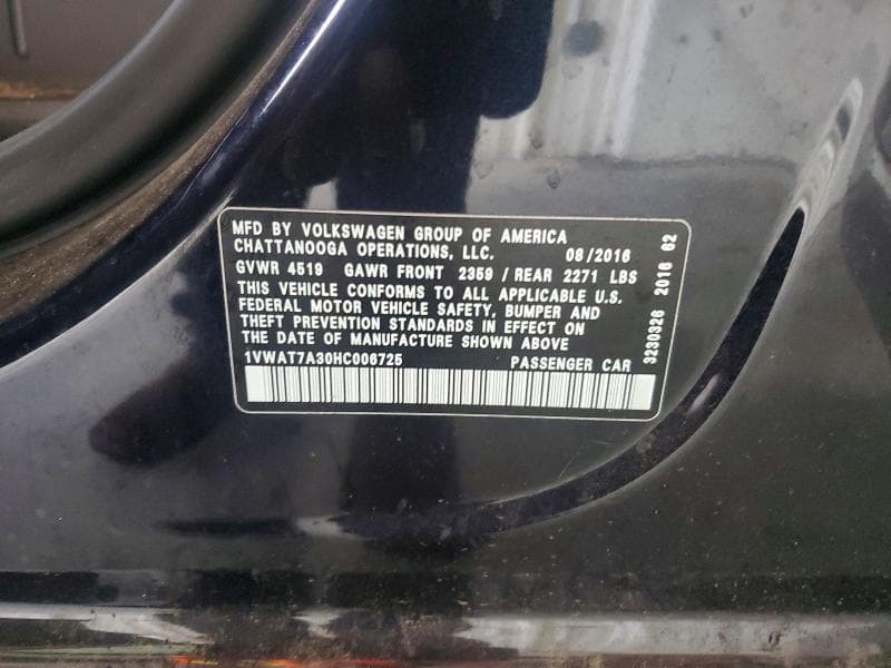 2017 VOLKSWAGEN PASSAT S 12