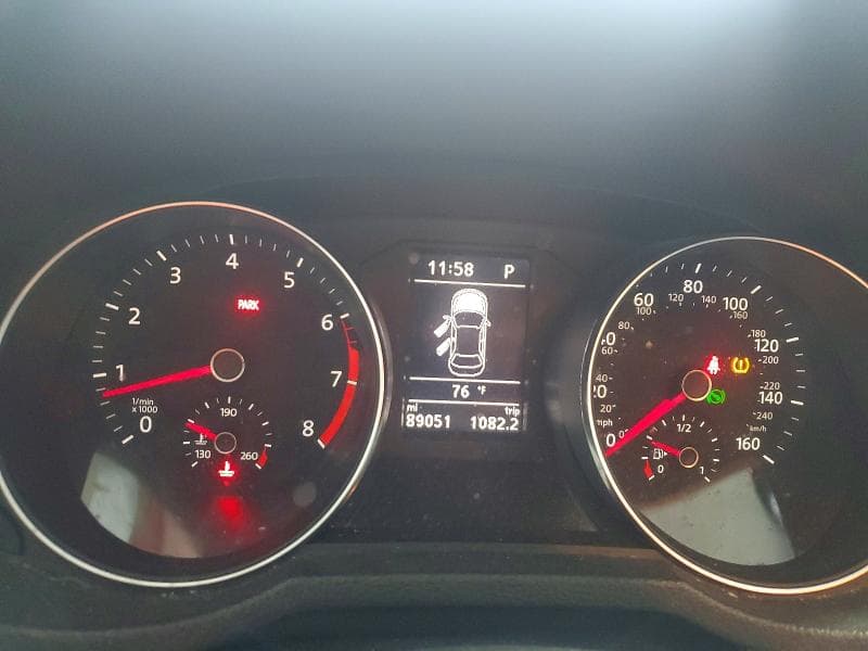2017 VOLKSWAGEN PASSAT S 9