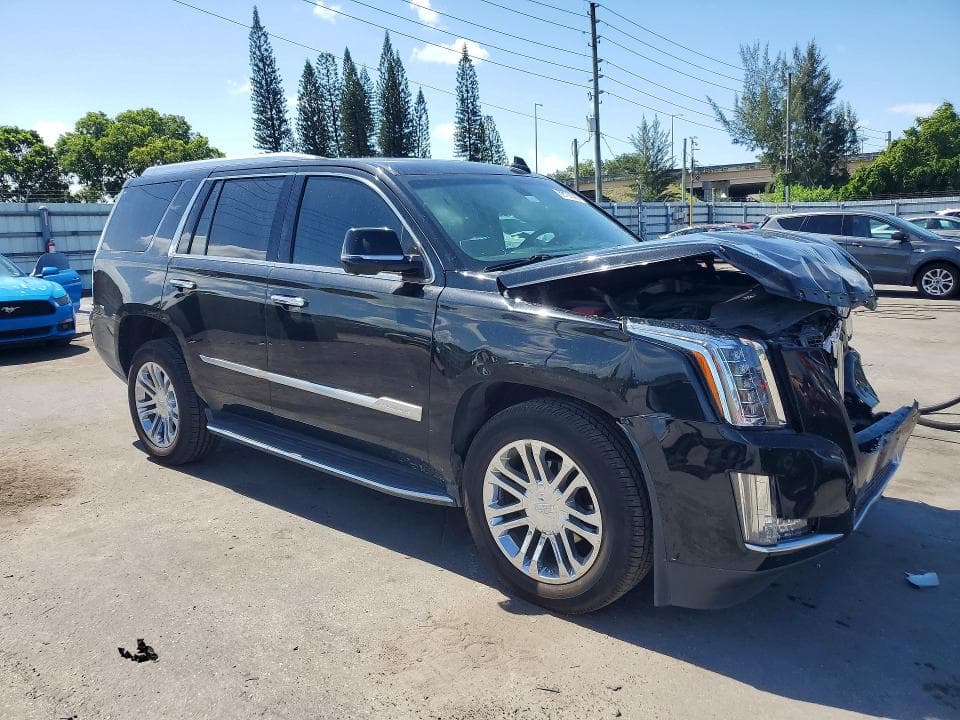 2019 CADILLAC ESCALADE 4