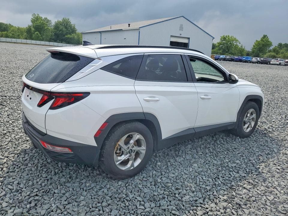 2024 HYUNDAI TUCSON SEL 3