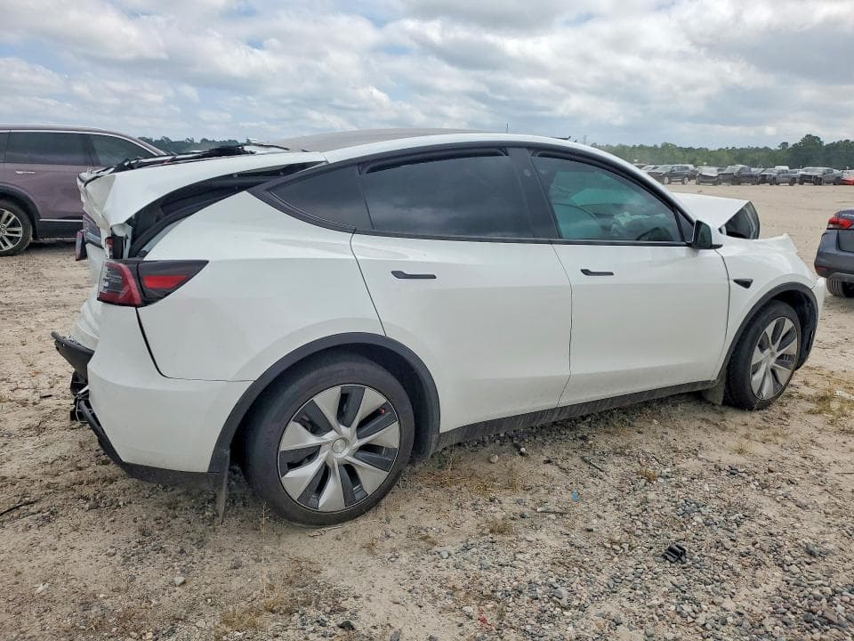 2023 TESLA MODEL Y 3