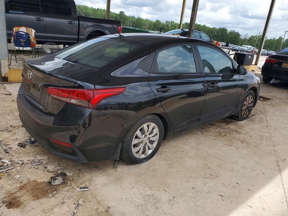 2022 HYUNDAI ACCENT SE 3