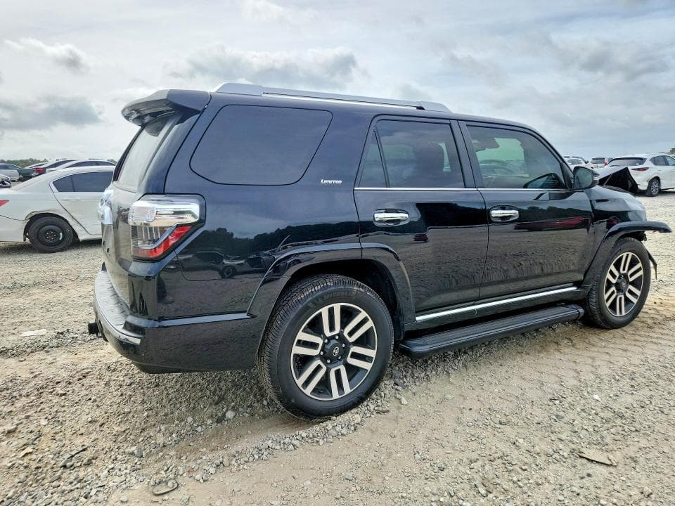 2022 TOYOTA 4RUNNER LIMITED 3