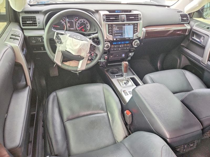 2022 TOYOTA 4RUNNER LIMITED 8