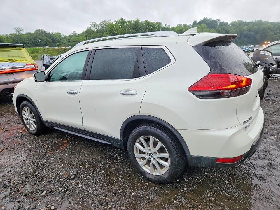 2017 NISSAN ROGUE SV 2