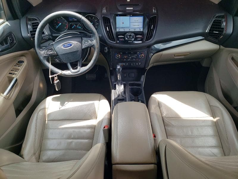 2017 FORD ESCAPE TITANIUM 8
