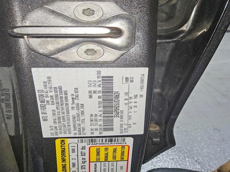 2020 FORD FUSION SE 12