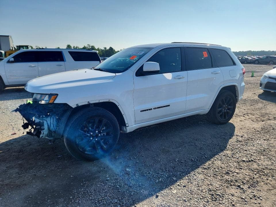 2019 JEEP GRAND CHEROKEE LAREDO - 1