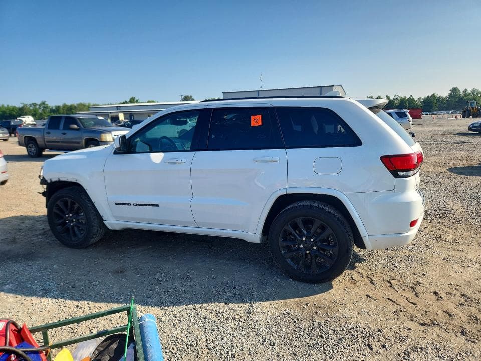 2019 JEEP GRAND CHEROKEE LAREDO 2