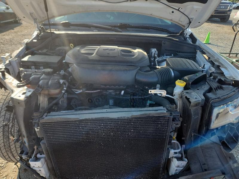 2019 JEEP GRAND CHEROKEE LAREDO 12