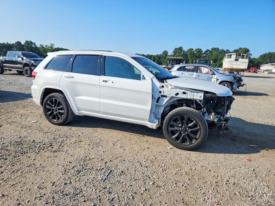 2019 JEEP GRAND CHEROKEE LAREDO 4