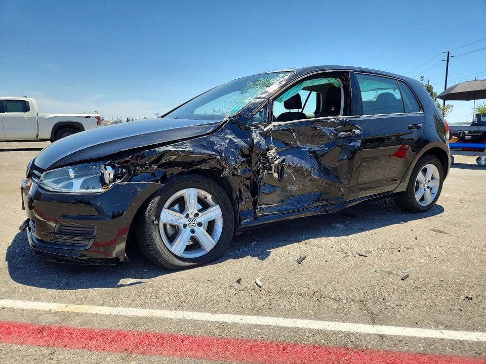 2017 VOLKSWAGEN GOLF S - 1
