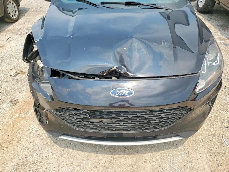 2020 FORD ESCAPE S 11