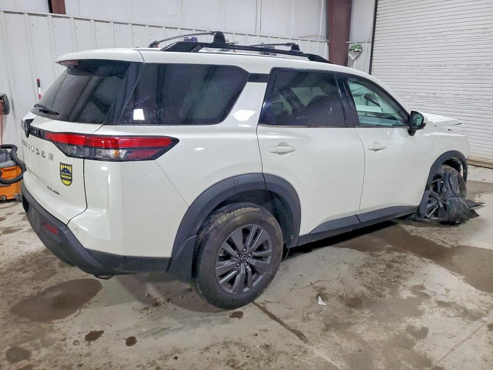2022 NISSAN PATHFINDER SV 3