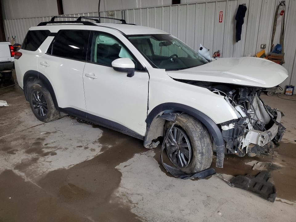 2022 NISSAN PATHFINDER SV 4