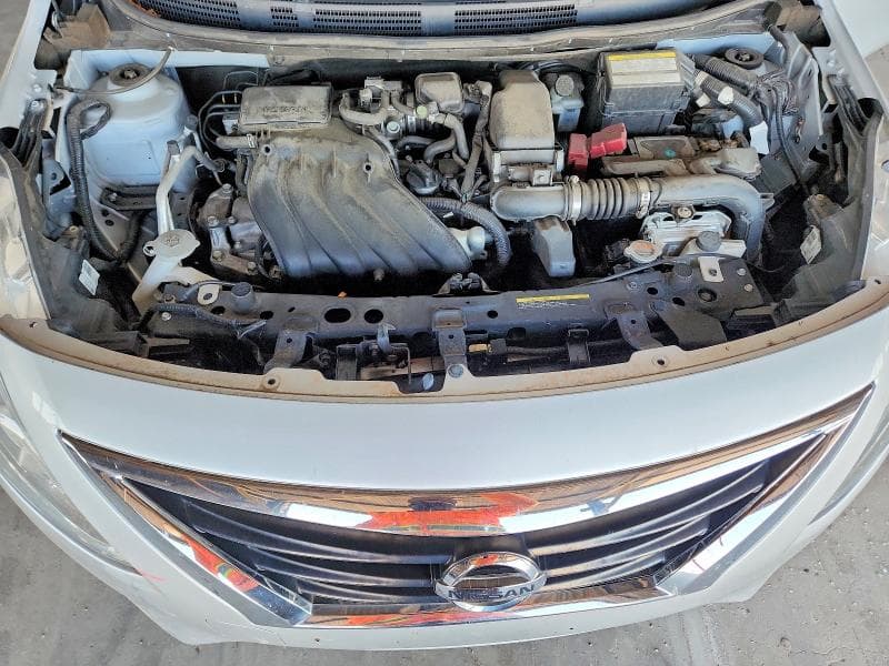2017 NISSAN VERSA 1.6 SV 11