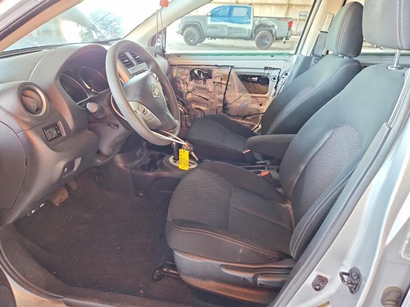 2017 NISSAN VERSA 1.6 SV 7