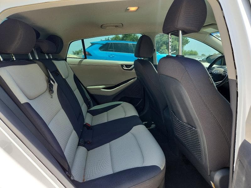 2018 HYUNDAI IONIQ SEL 10