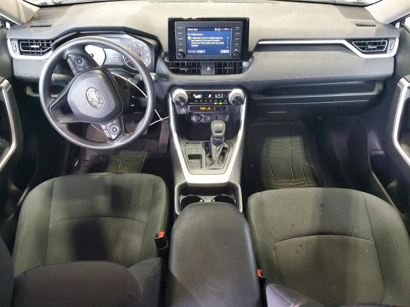 2019 TOYOTA RAV4 LE 8