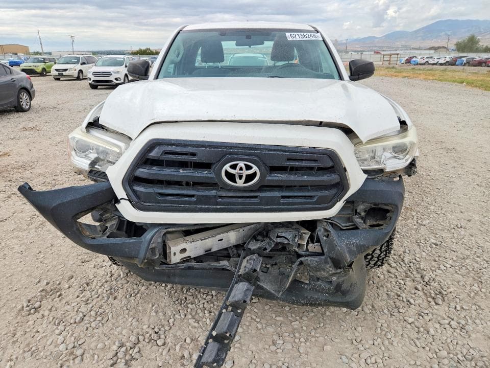2017 TOYOTA TACOMA SR 5