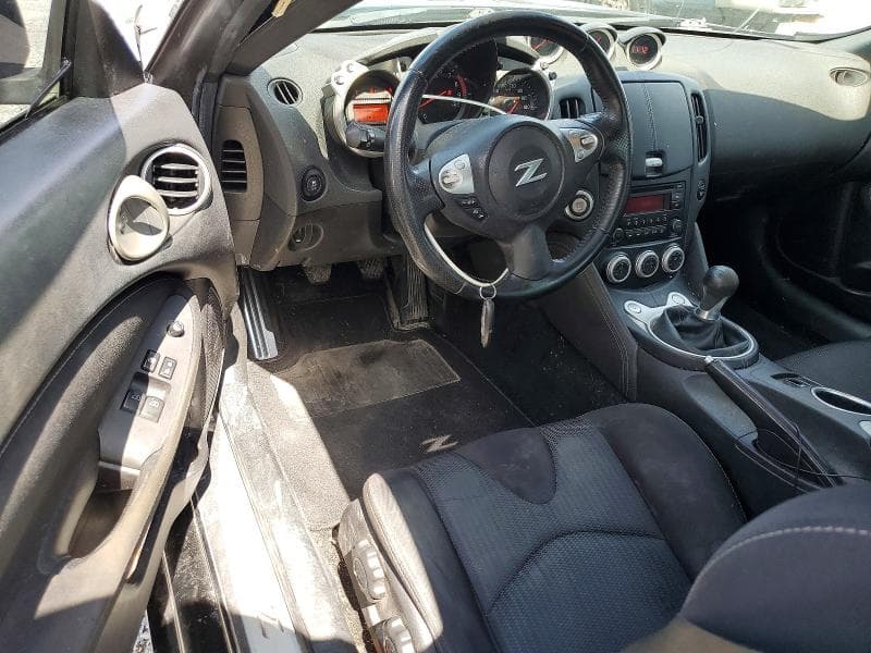 2020 NISSAN 370Z BASE 8