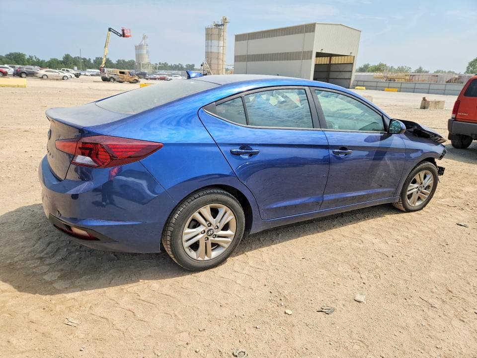 2019 HYUNDAI ELANTRA SEL 3