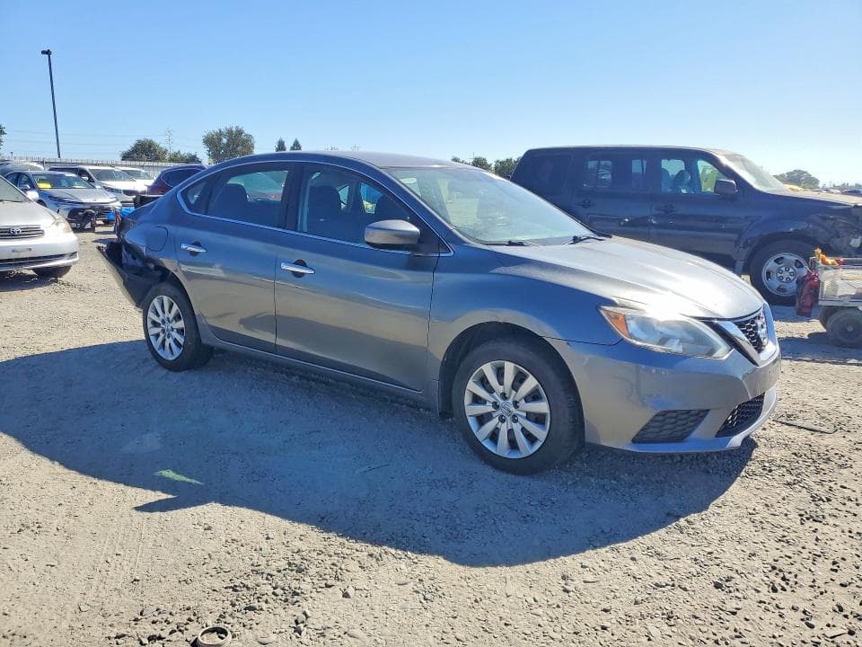 2018 NISSAN SENTRA S 4