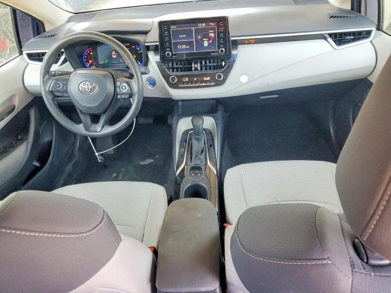 2022 TOYOTA COROLLA LE 8