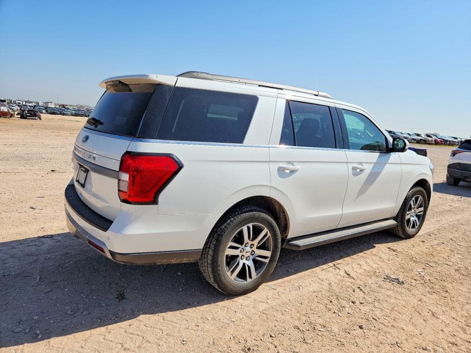 2024 FORD EXPEDITION XLT 3