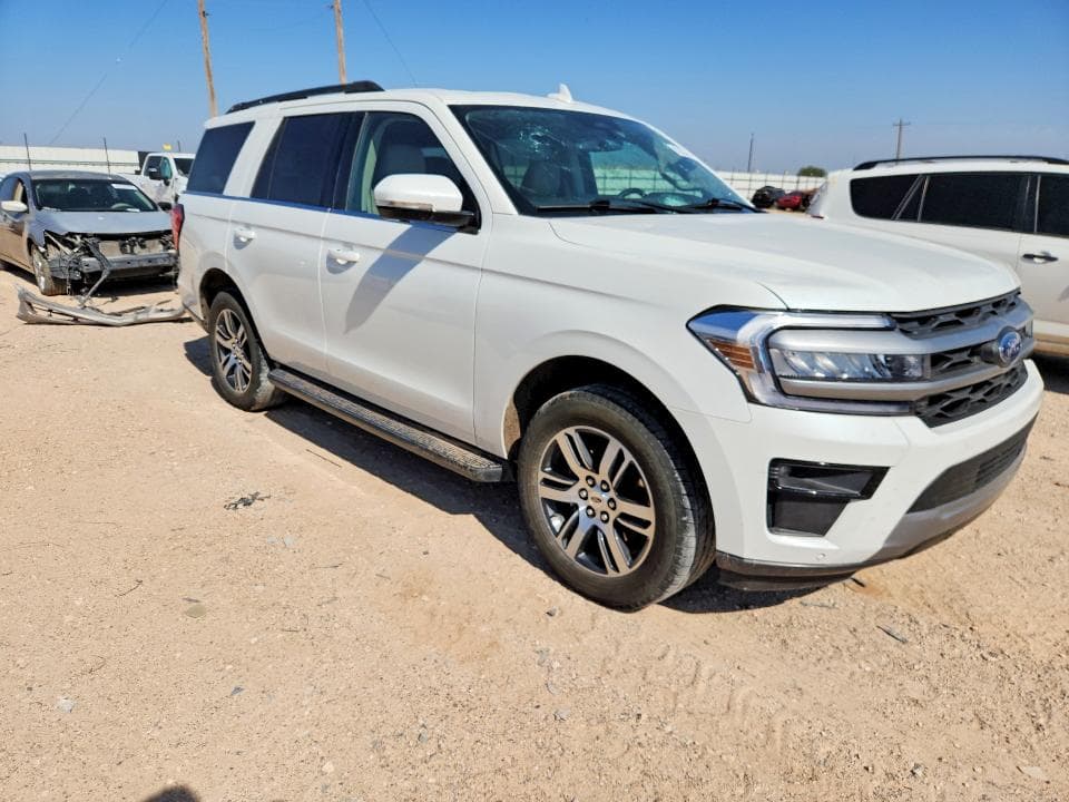 2024 FORD EXPEDITION XLT 4