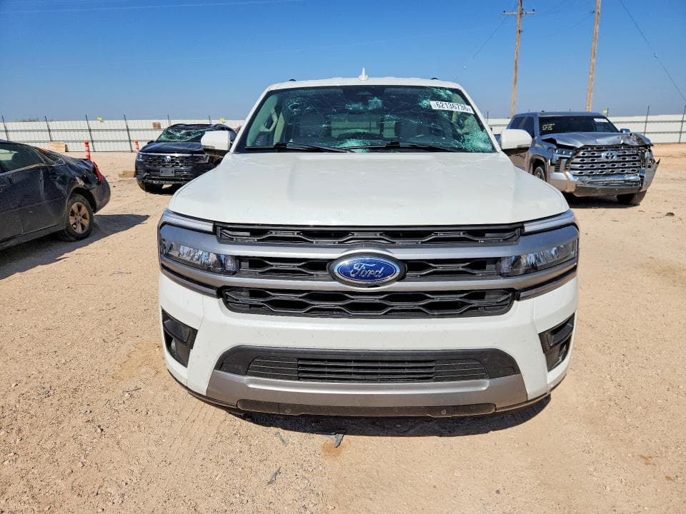 2024 FORD EXPEDITION XLT 5