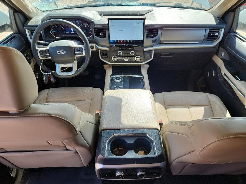 2024 FORD EXPEDITION XLT 8