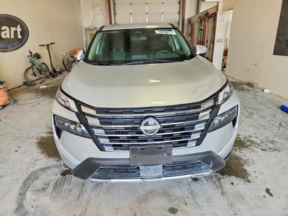 2024 NISSAN ROGUE SV 5