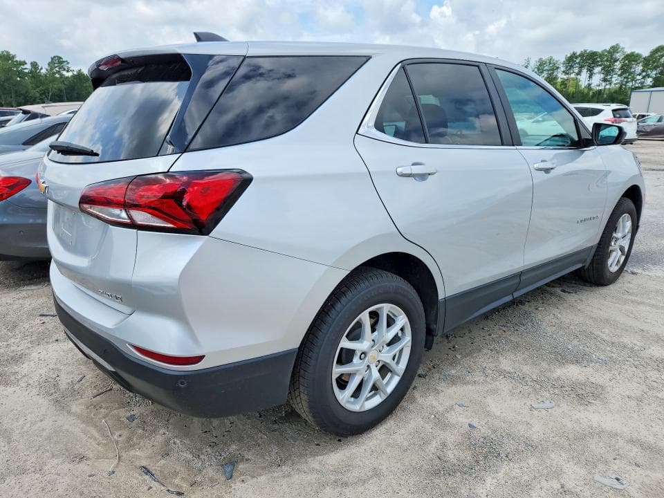 2022 CHEVROLET EQUINOX LT 3