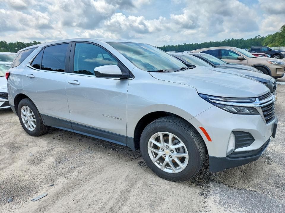 2022 CHEVROLET EQUINOX LT 4