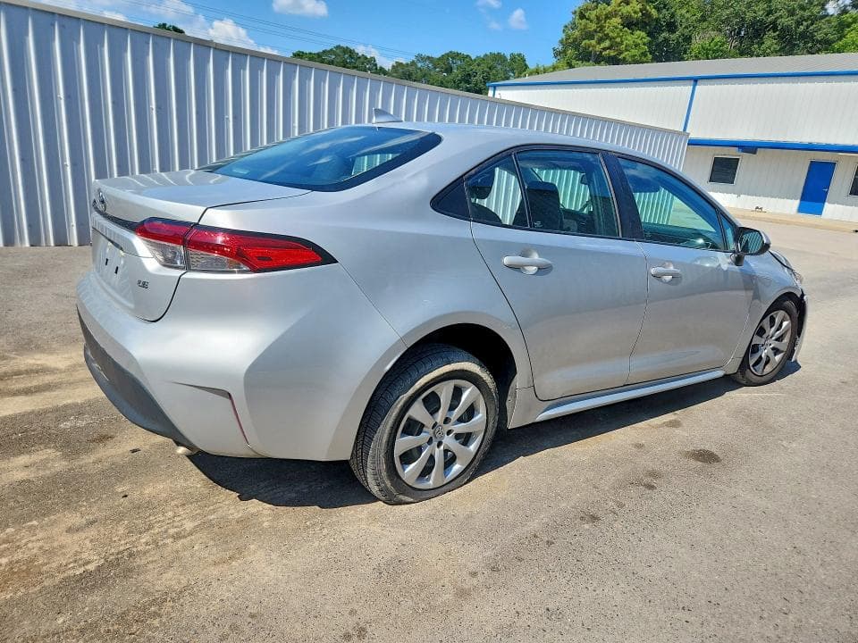 2023 TOYOTA COROLLA LE 3
