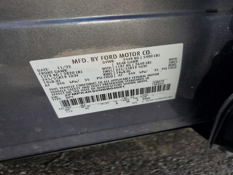 2022 FORD EDGE TITANIUM 12