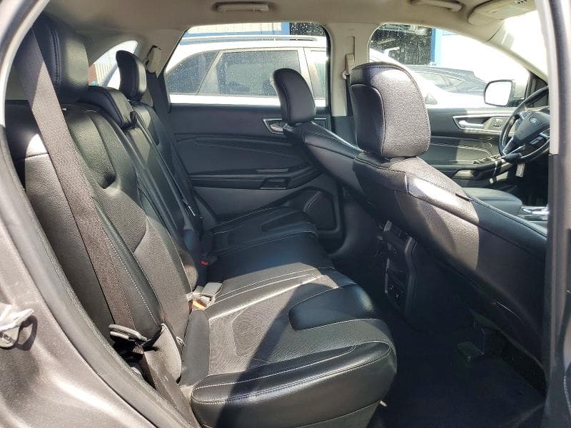 2022 FORD EDGE TITANIUM 10