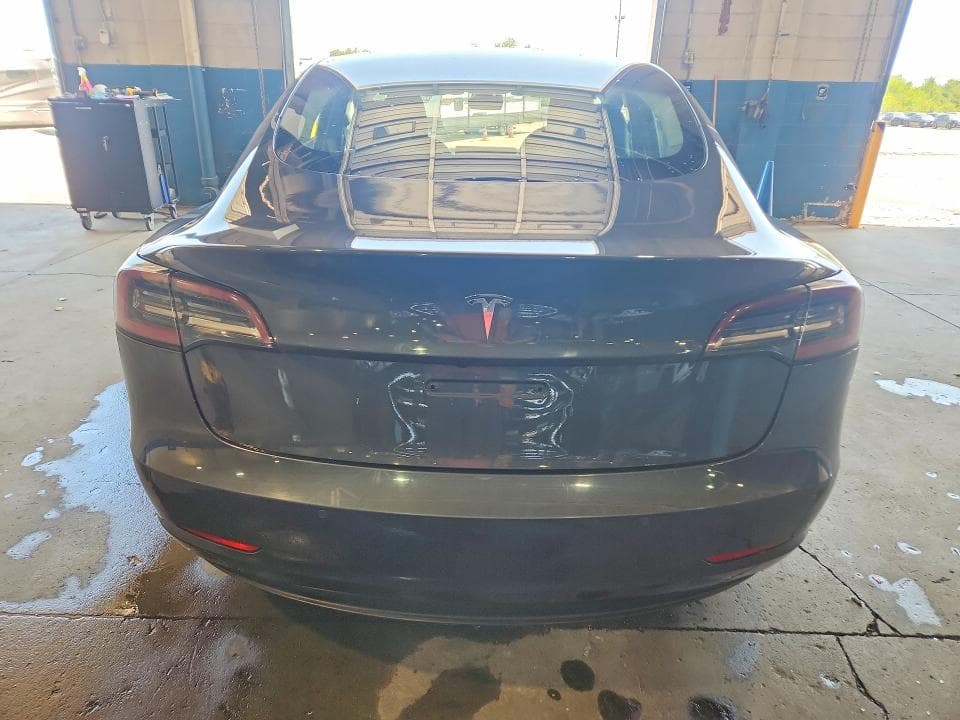 2022 TESLA MODEL 3 6