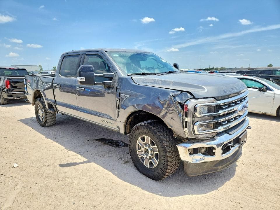 2026 FORD F250 SUPER DUTY 4