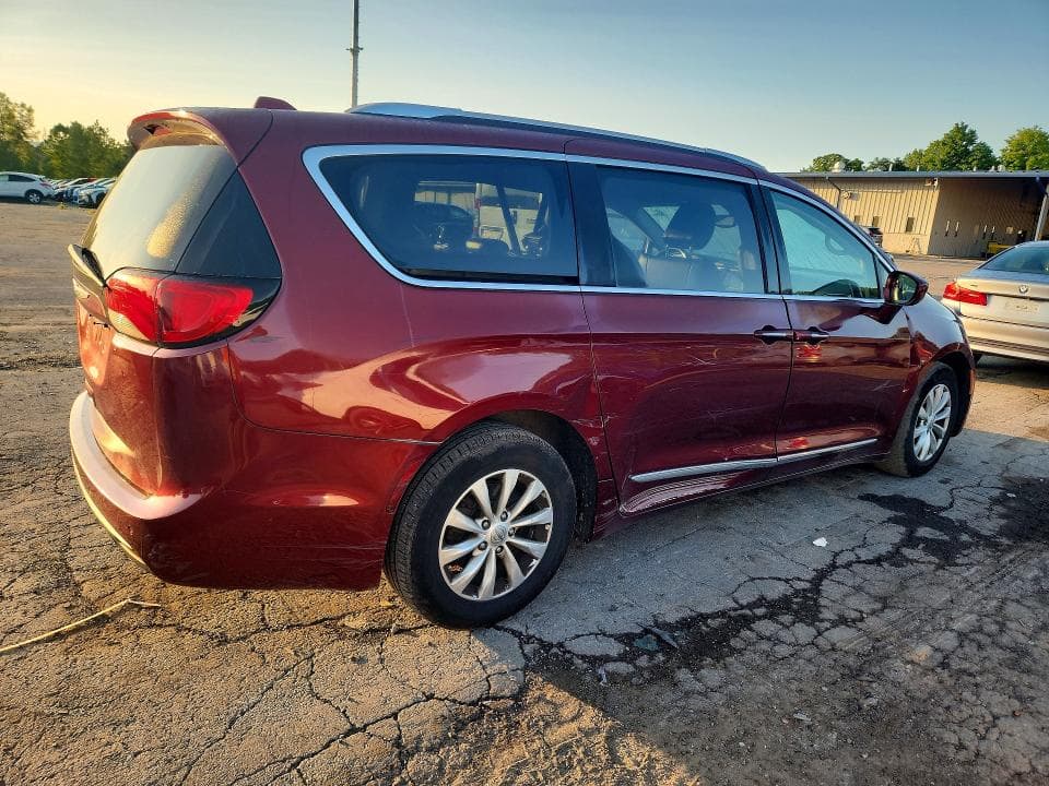 2019 CHRYSLER PACIFICA TOURING L TOURING L 4