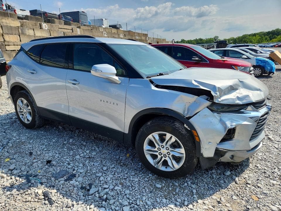 2021 CHEVROLET BLAZER 2LT 4