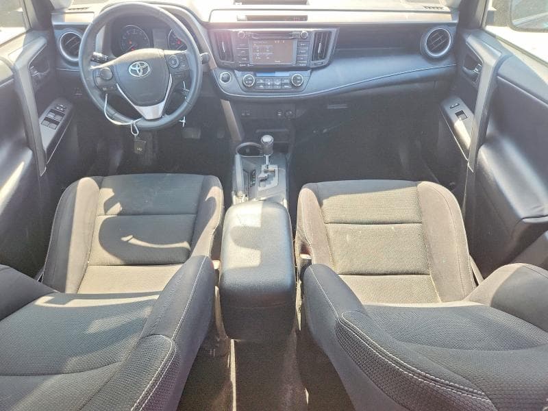 2018 TOYOTA RAV4 XLE 8