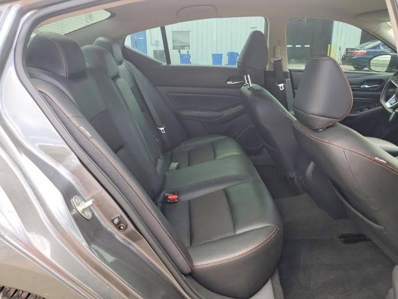 2019 NISSAN ALTIMA SR 10