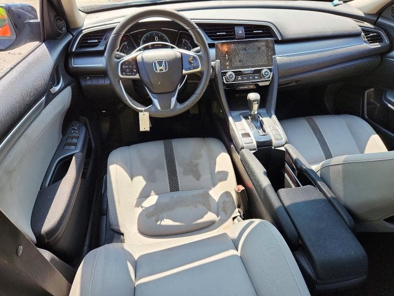 2017 HONDA CIVIC EX 8