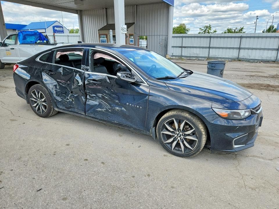 2017 CHEVROLET MALIBU LT 4