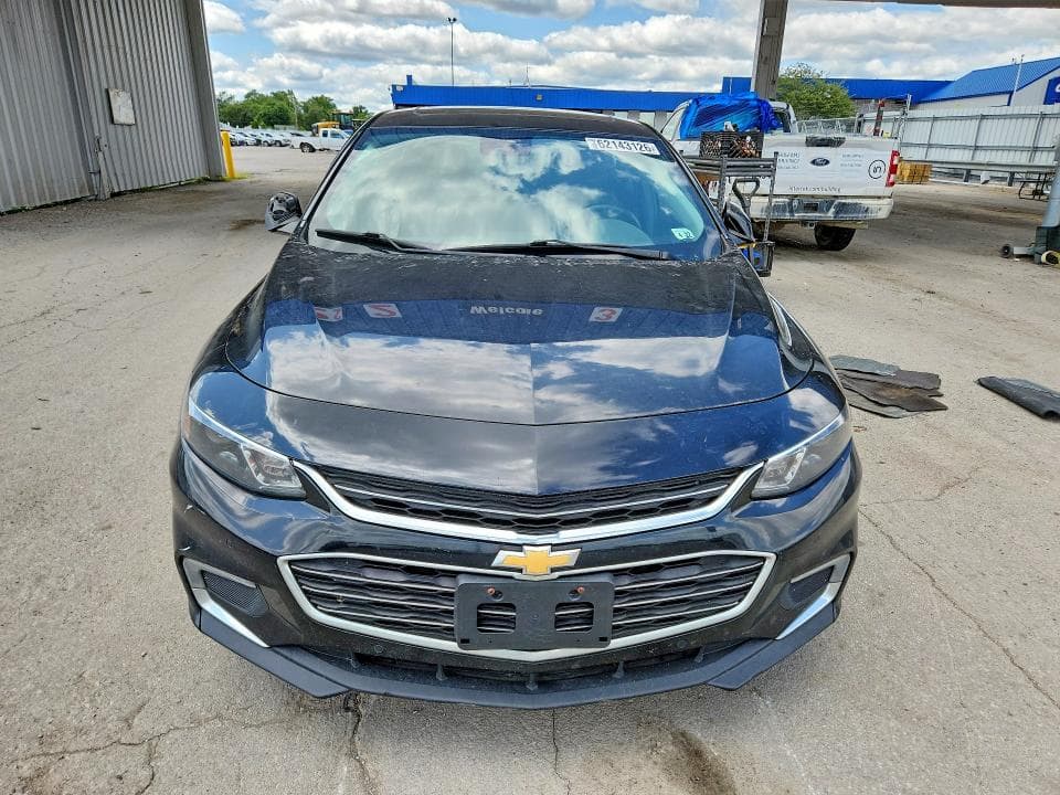 2017 CHEVROLET MALIBU LT 5