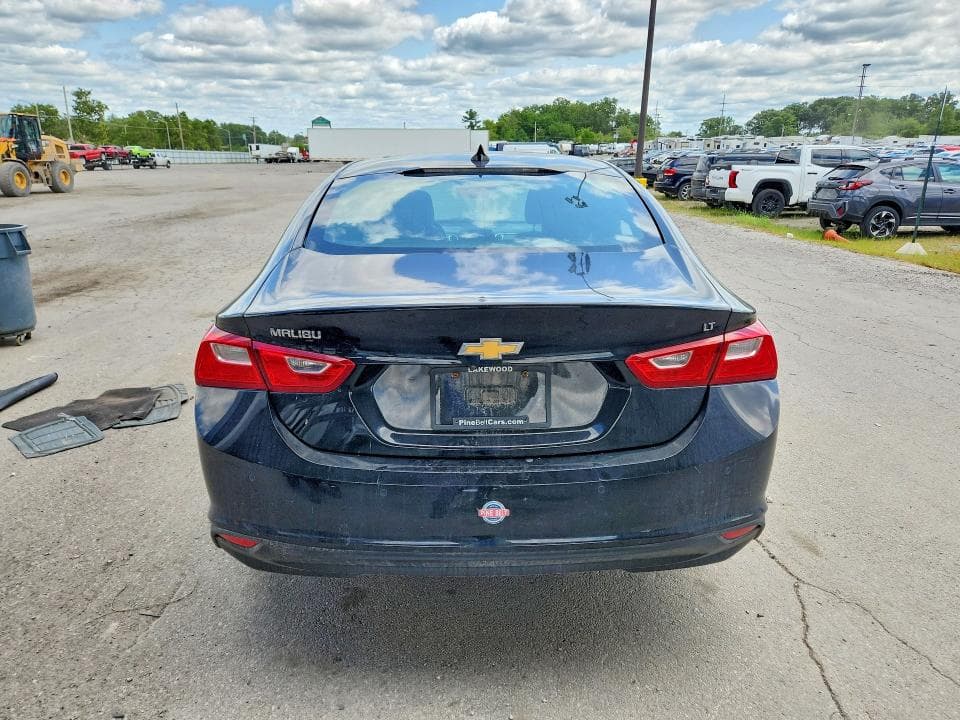 2017 CHEVROLET MALIBU LT 6