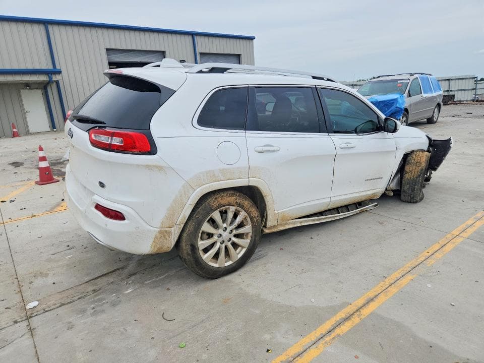 2017 JEEP CHEROKEE OVERLAND 3