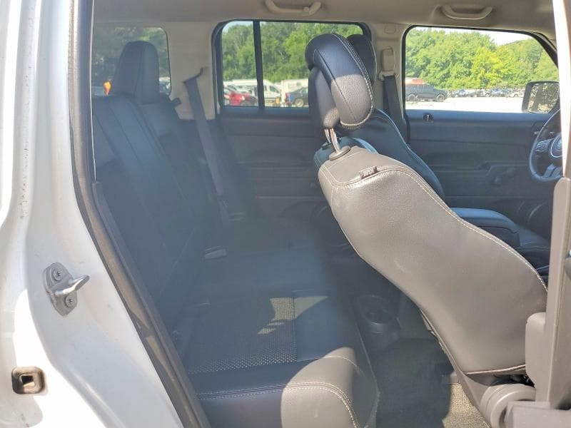 2017 JEEP PATRIOT SPORT 10